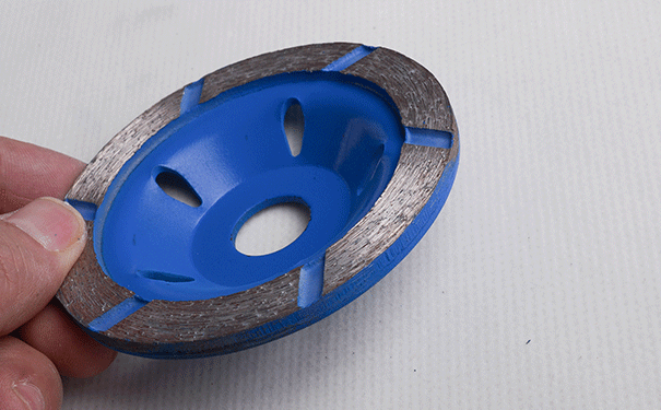 昌利磨地坪碗磨加倍防護(hù)不掉刀頭 昌利磨地坪碗磨加倍防護(hù)不掉刀頭