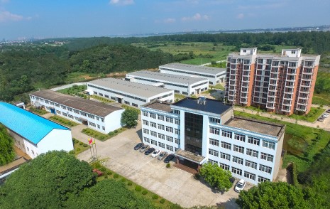 湖北昌利公司連續25年榮獲“守合同重信用企業”，始終將誠信經營放在第一位！