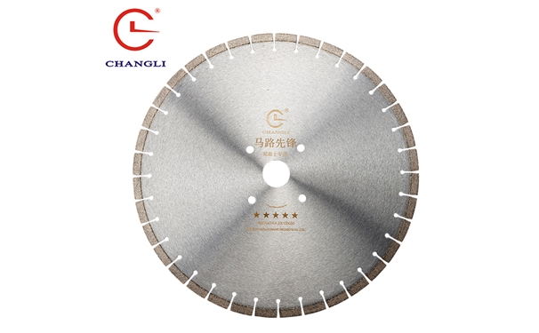 石材鋸片在石材機(jī)械發(fā)展中的變化！